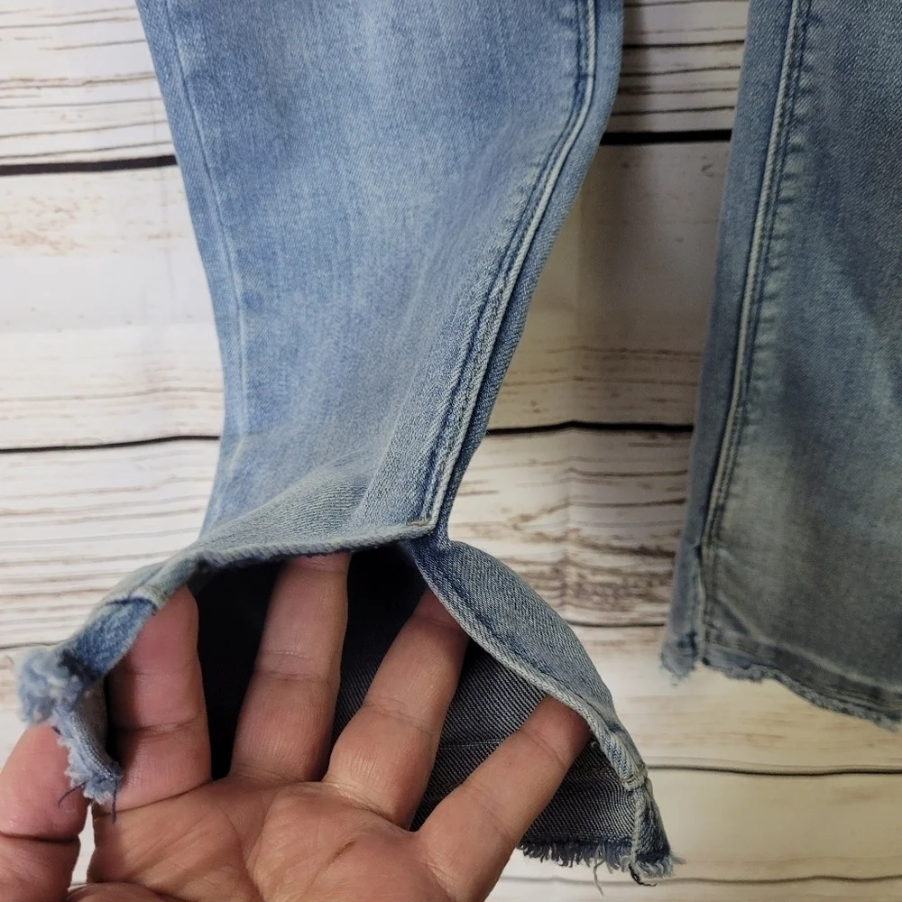 WHBM Distressed Skimmer Jeans Size 2 Long